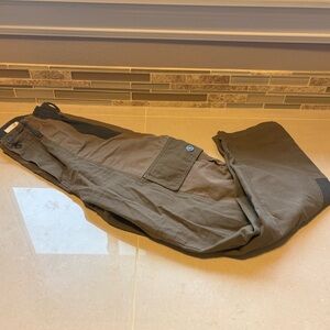 Women’s Gilded Intent Cargo Pants